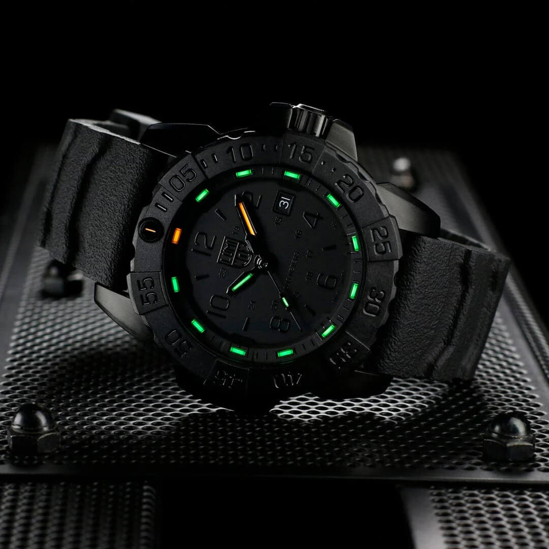 Ceas bărbătesc Luminox Navy Seal Steel XS.3251.BO.CB