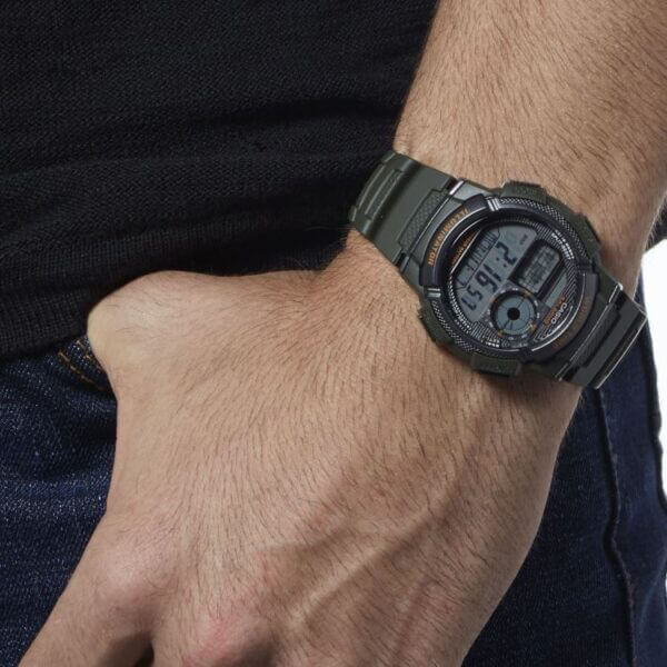 Ceas bărbătesc Casio AE-1000W-3AVEF