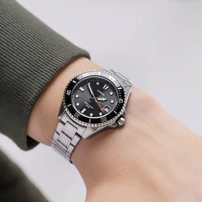 Ceas bărbătesc Casio MDV-10D-1A1VEF