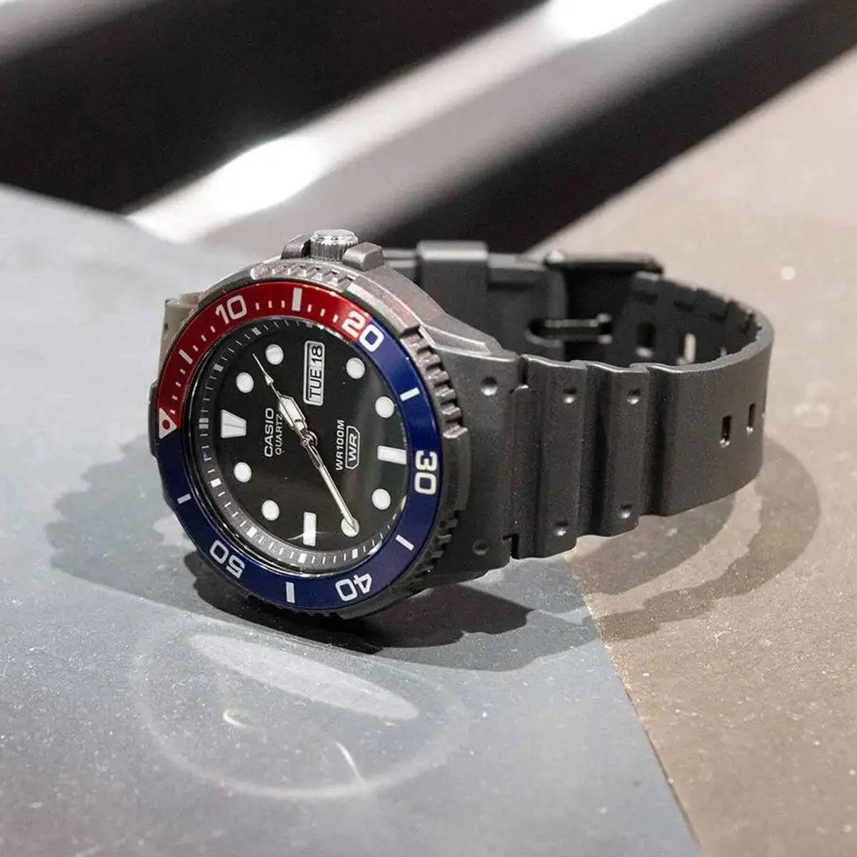 Ceas de bărbați Casio MRW-230H-1E2VEF