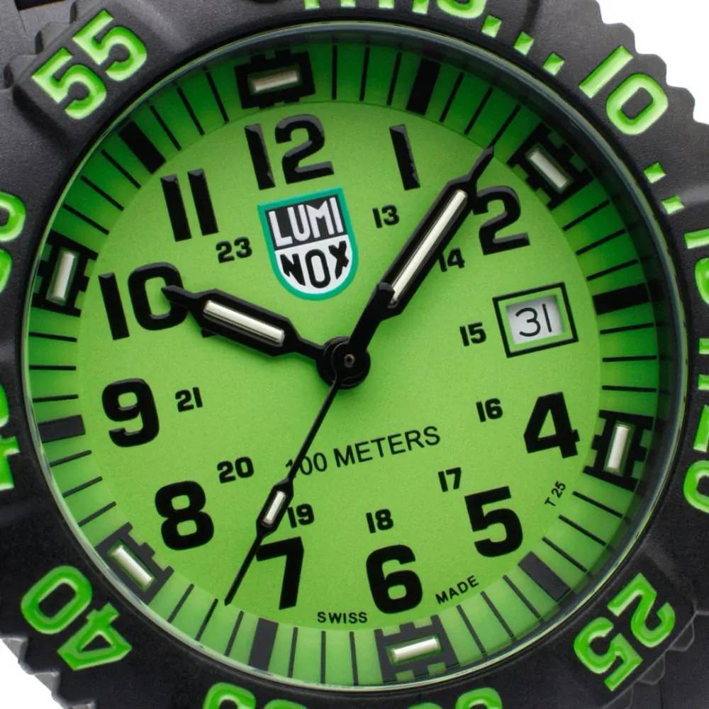 Ceas bărbătesc Luminox Sea Lion CARBONOX™ X2.2067.1