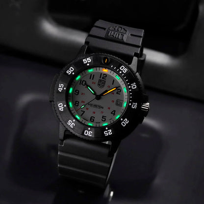 Ceas bărbătesc Luminox Navy Seal Original Evo CARBONOX™ XS.3007.EVO.S