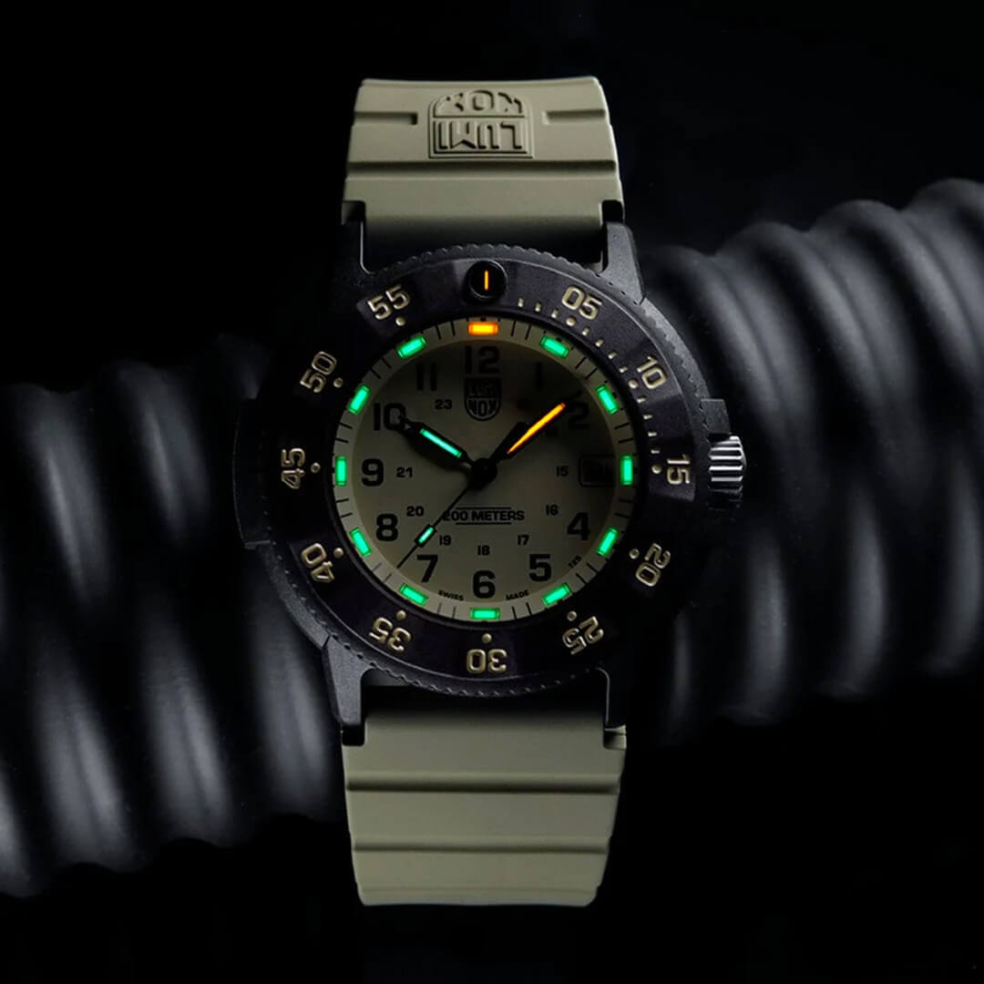 Ceas bărbătesc Luminox Navy Seal Original Evo CARBONOX™ XS.3010.EVO.S