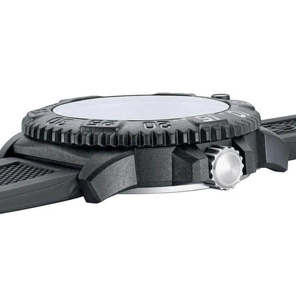 Ceas bărbătesc Luminox Navy Seal CARBONOX™ XS.3051.GO.NSF