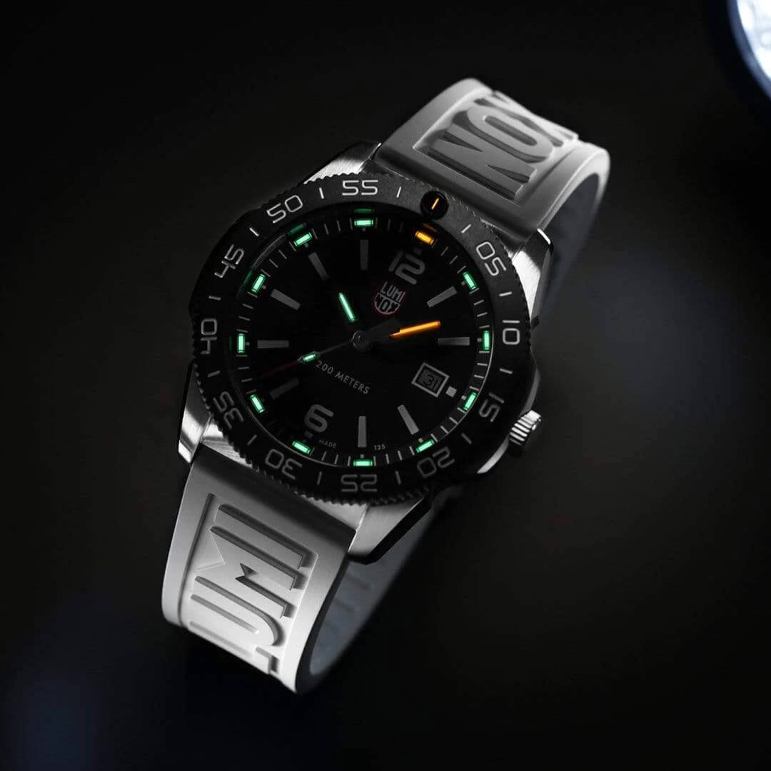 Ceas bărbătesc Luminox Pacific Diver CARBONOX™ XS.3121.WF