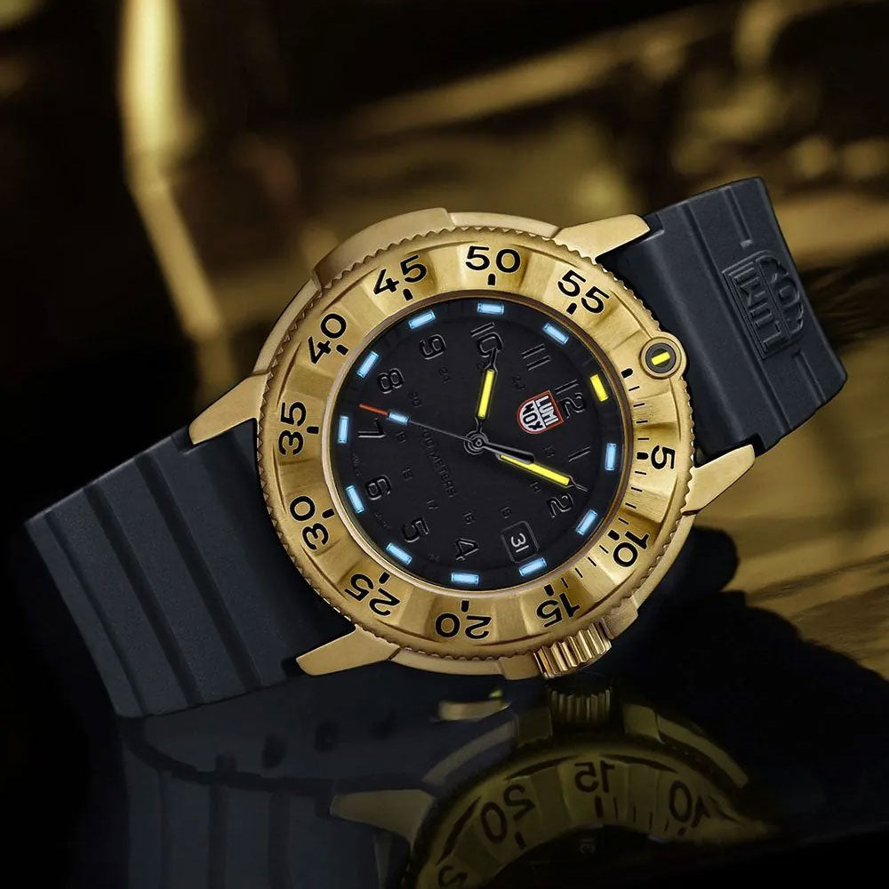 Ceas bărbătesc Luminox Navy Seal Original Evo CARBONOX™ XS.3221.NSF