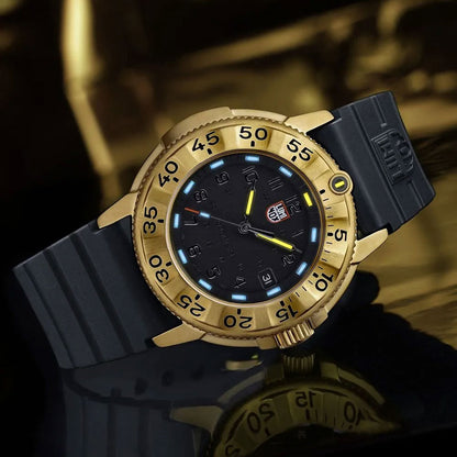 Ceas bărbătesc Luminox Navy Seal Original Evo CARBONOX™ XS.3221.NSF
