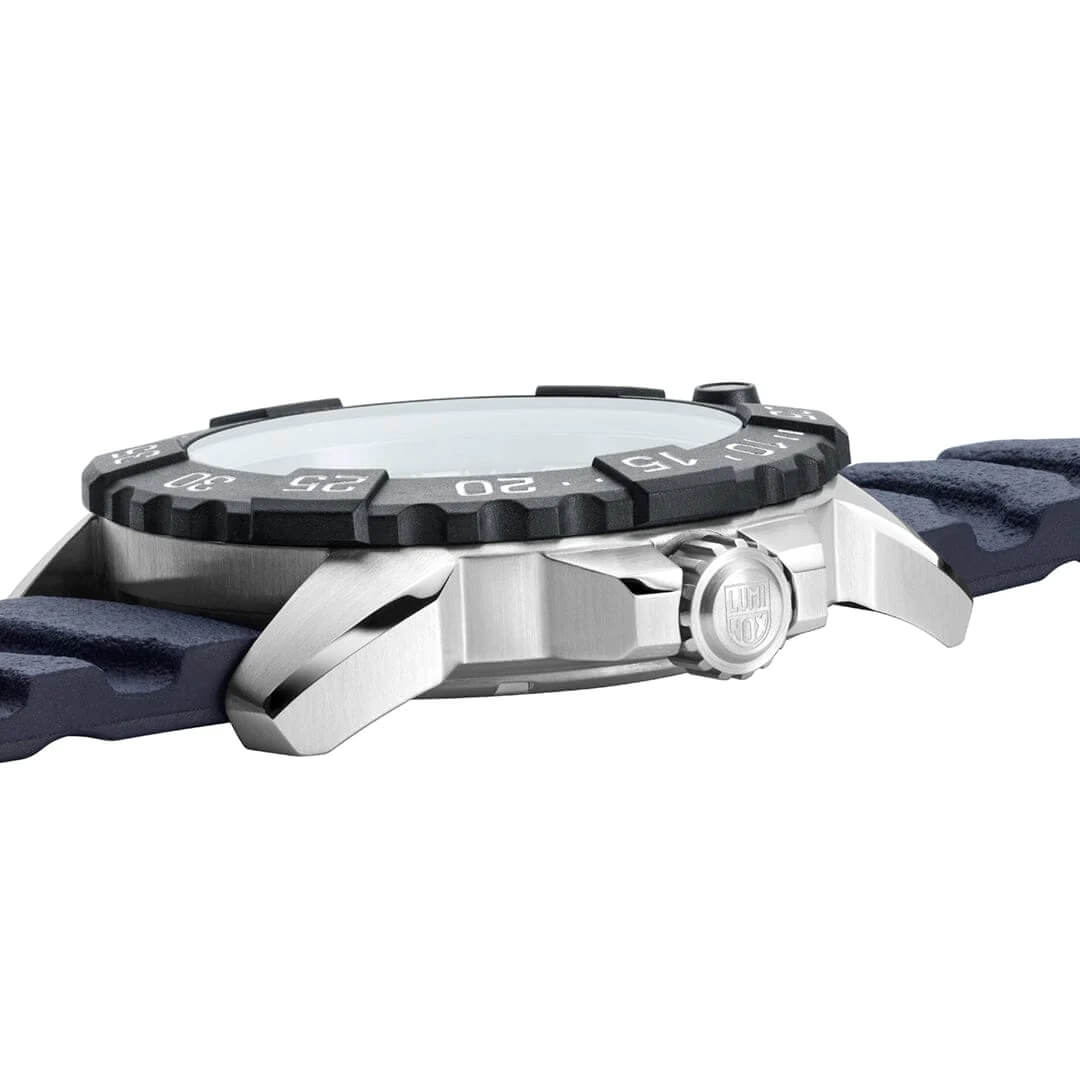 Ceas bărbătesc Luminox Navy SEAL Steel CARBONOX™ XS.3253.CB