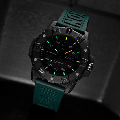 Ceas bărbătesc Luminox Master Carbon Seal Automatic CARBONOX™ XS.3877
